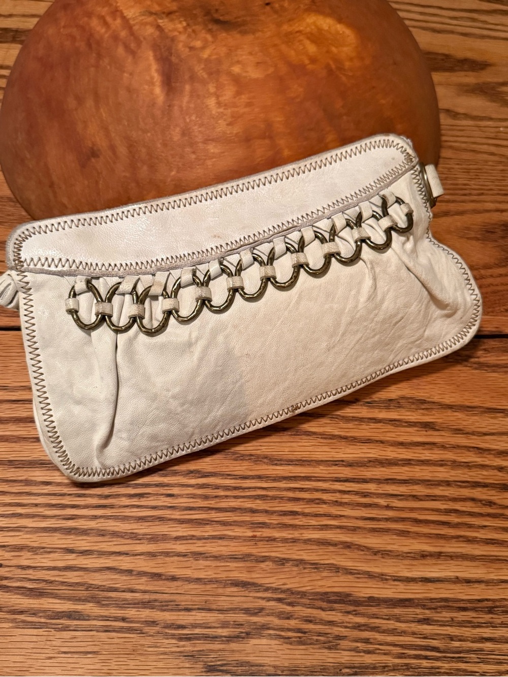 VTG Lucky Brand "Lucky Lamb" Cream White Leather Clutch Handbag Boho Y2K